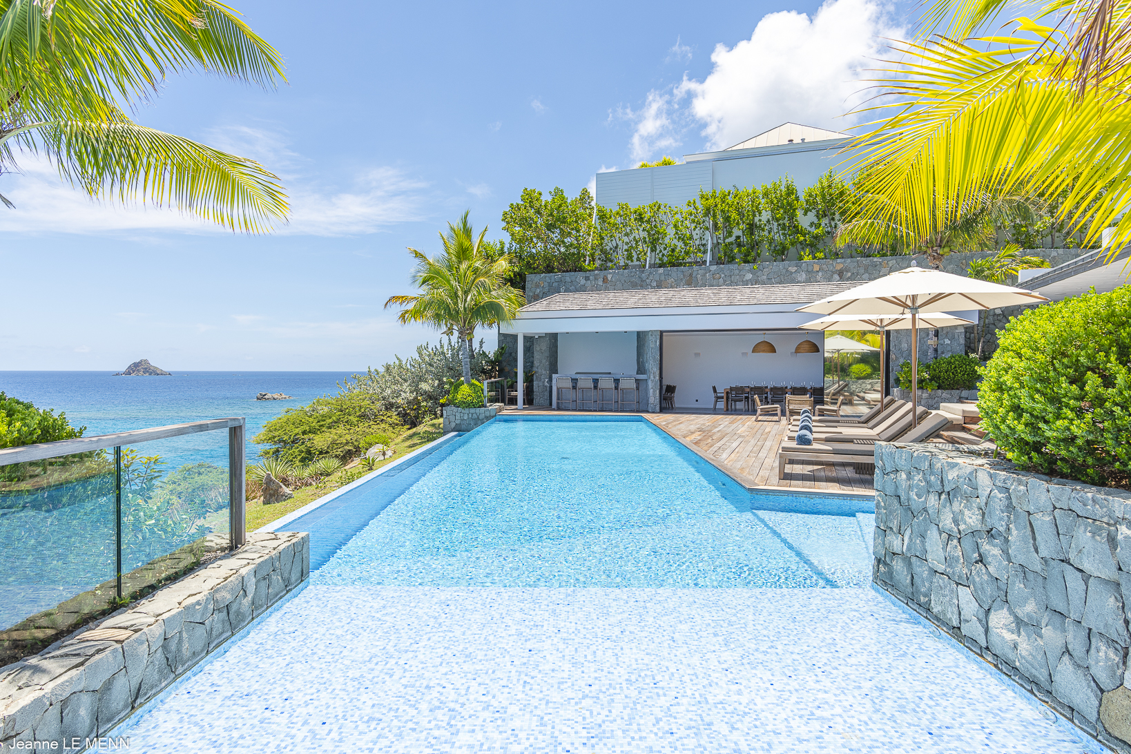 Villa Roxanne – Luxury 6-Bedroom Villa for rent in Gustavia St Barts with Sunset Views
