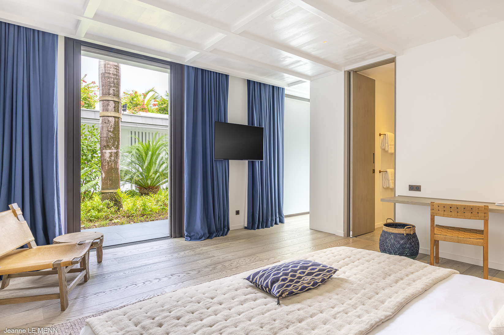 Villa Roxanne – Luxury 6-Bedroom Villa for rent in Gustavia St Barts with Sunset Views